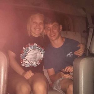 Meet your Posher, Olivia